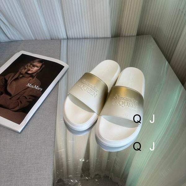 Picture of Alexander McQueen Slippers _SKUAlexanderMcqueensz35-46XJ01073423